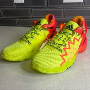 ADIDAS DON ISSUE 2 FIRE OF GREATNESS BASKETBALL SHOES SIZE 9